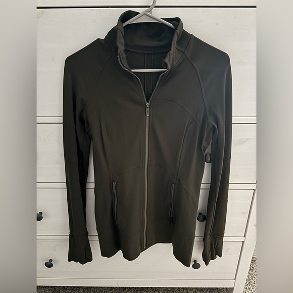 Lululemon Army Green Contour Jacket Dark Olive | Size 8 - Picture 5 of 12